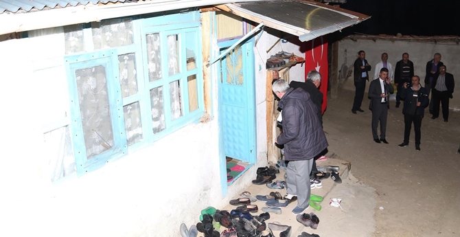 Baba Ocağında Hüzün Var