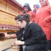 Projenin Ürünlerini Elleriyle Topladı