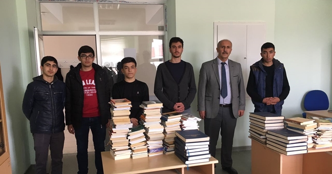 Öğrencilerden Örnek Davranış