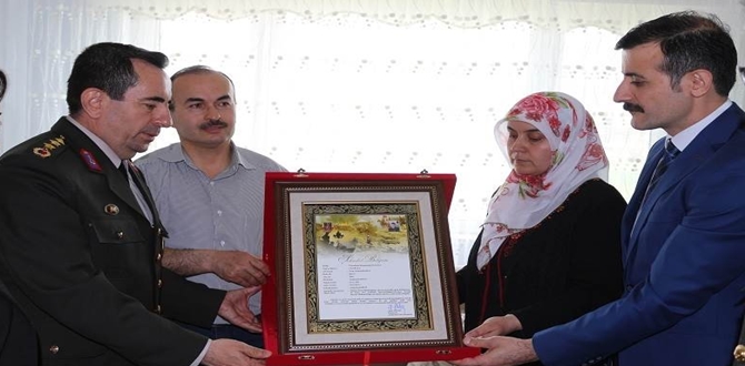 Şehit Karaman’ın Ailesine Şehadet Beratı Verildi