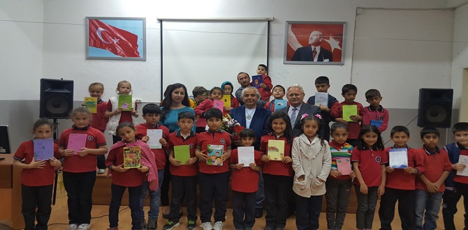 Başöğretmen Öğrencileri Yazar Şahin’i Konuk Etti