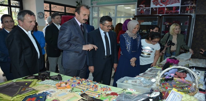Yıl Sonu Sergileri Büyük Beğeni Topladı