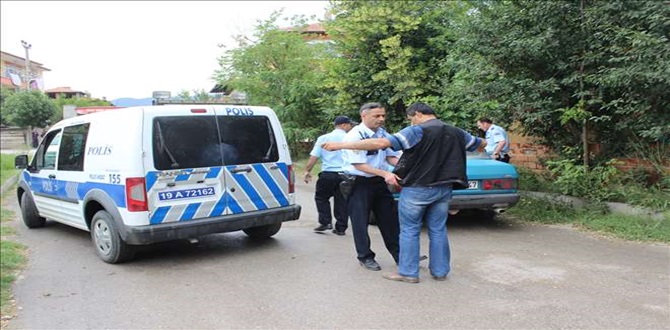 Dur İhtarına Uymayan Sürücü Yakalandı
