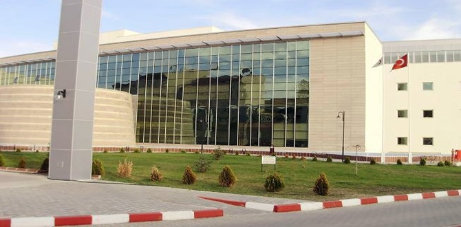 Devlet Hastanesi 5 Yıldızlı Otel Konforunda