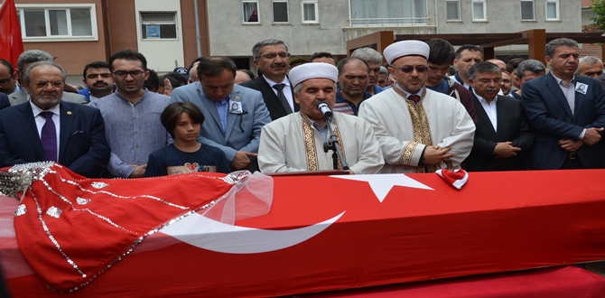 Şehit Öğretmen Aybüke Son Yolculuğuna Uğurlandı