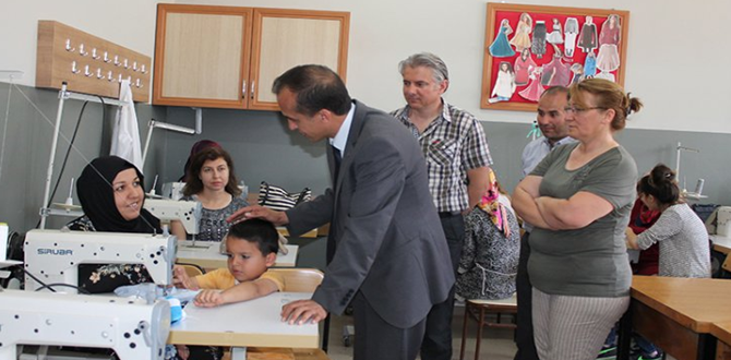 Hem Öğrenip, Hem Para Kazanıyorlar