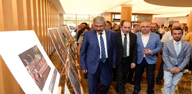 İHA’nın Fotoğraf Sergisi Üniversitede Açıldı