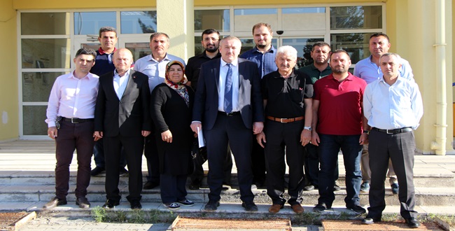 Özkan, Mazbatasını Aldı