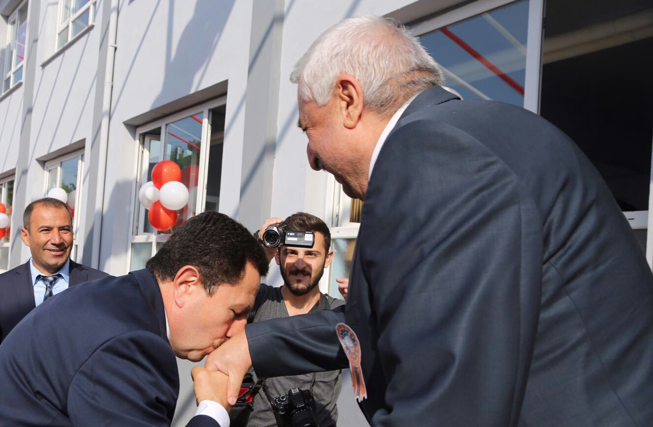 Çorumlu Valiye Sürpriz Ders Zili