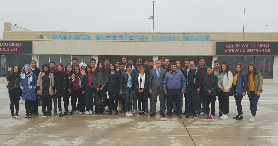 Öğrenciler Havaalanını Gezdi