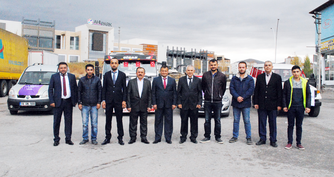 Oto Tamircilerinde Bayram Coşkusu