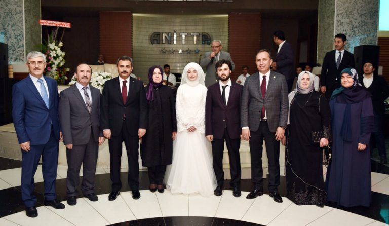 Mustafa Ercan Oğlunu Evlendirdi