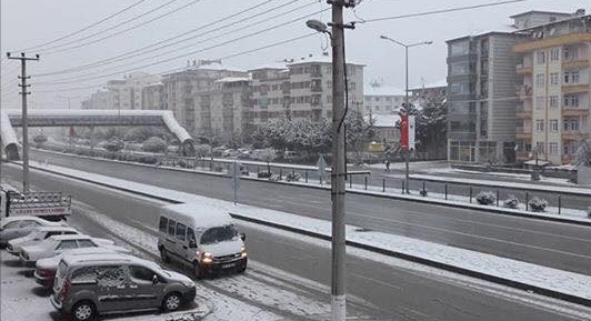 Sungurlu’ya İlk Kar Yağdı