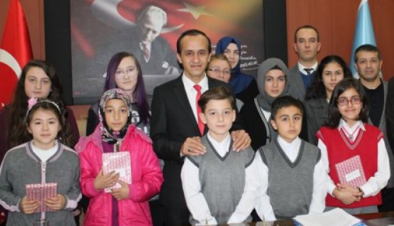 Başarılı Öğrenciler Ödüllendirildi