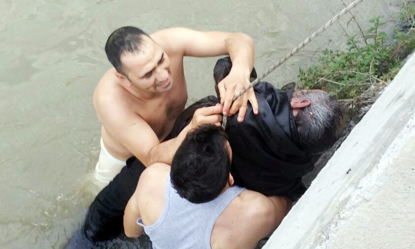 Kanala Düşen Şahıs Hayatını Katbetti