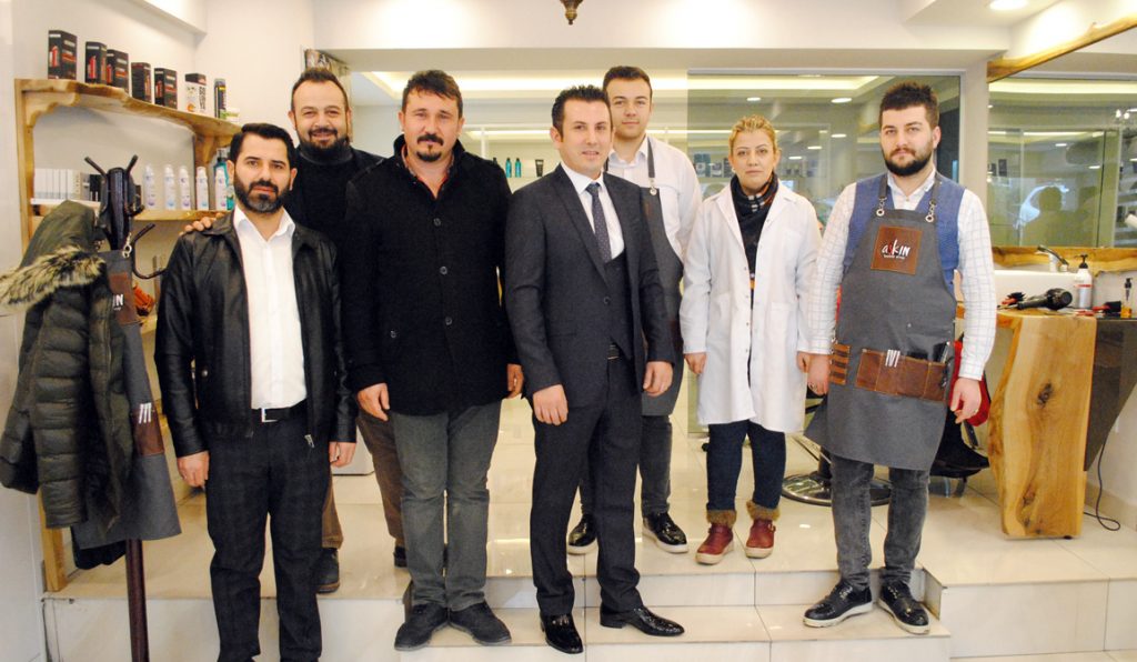 Berberler ve Kuaförler  Odasına Aday Oldu
