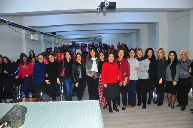 “İnternet Kullanımına” Dikkat Çektiler