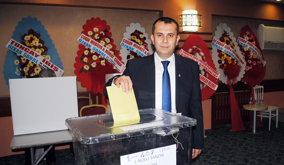 Özkan Şanal, Seçimde Fark Attı