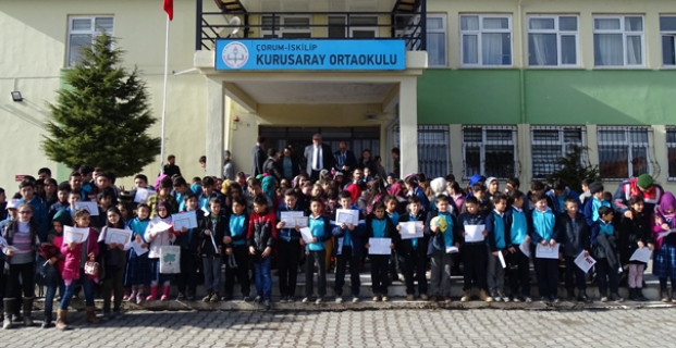 Karnelerinin Yanında Hediyelerinide Aldılar