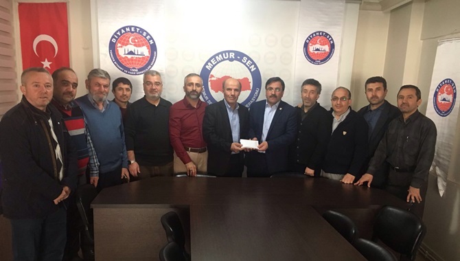 Diyanet-Sen’den Afrin’e Battaniye Yardımı