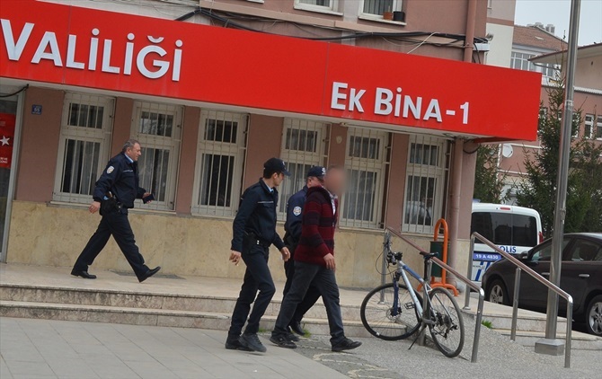 Valilik Ek Binası Alarma Geçti