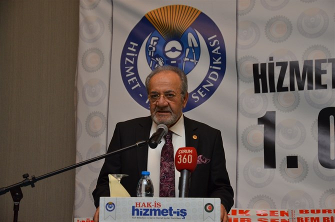 Siyasi Hayatı Bitti Diyenlere Cevap Verdi