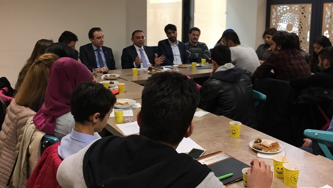 Ticari Deneyimlerini Öğrencilerle Paylaştılar