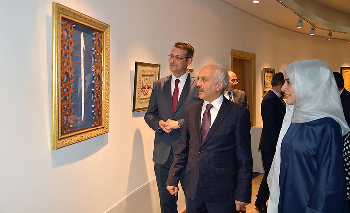 Öğrencilerden, “Hat ve Tezhip” Sergisi