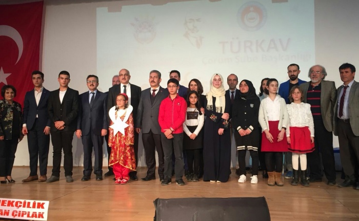 Marşımızı Güzel Okuyanlar Ödüllendirildi