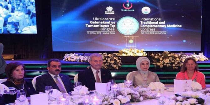 Ceritoğlu, Emine Erdoğan’la Programda
