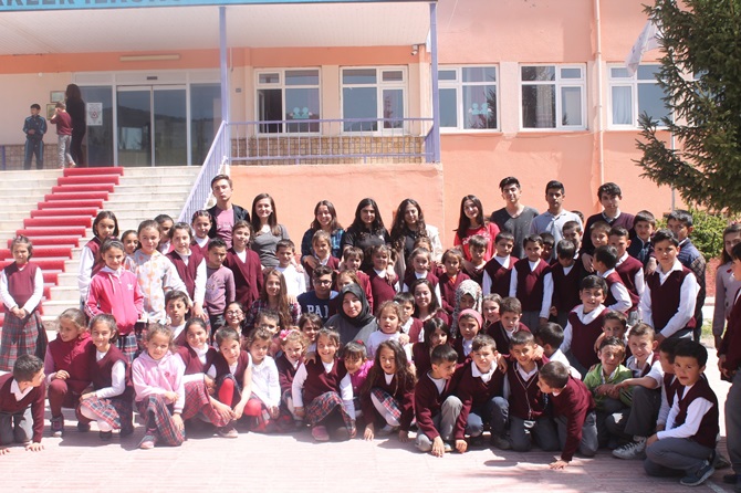 Öğrencilerden Örnek Buluşma