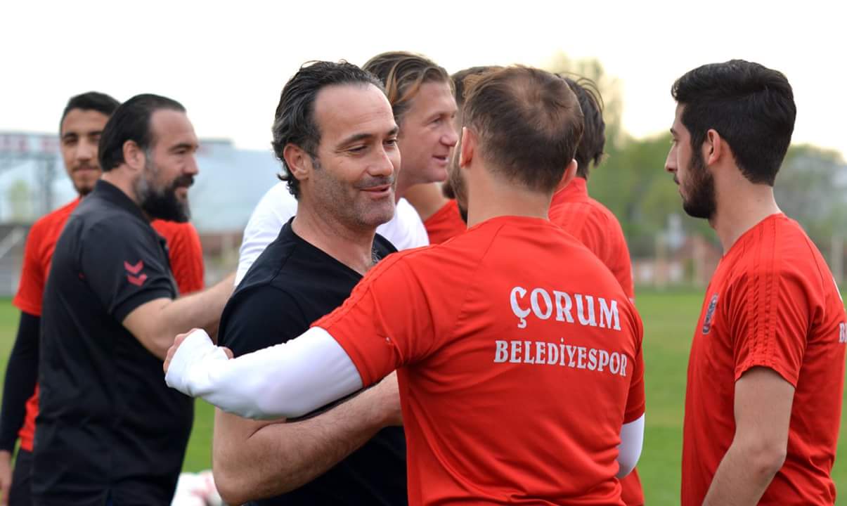 Biçer, Futbolculara Veda Etti