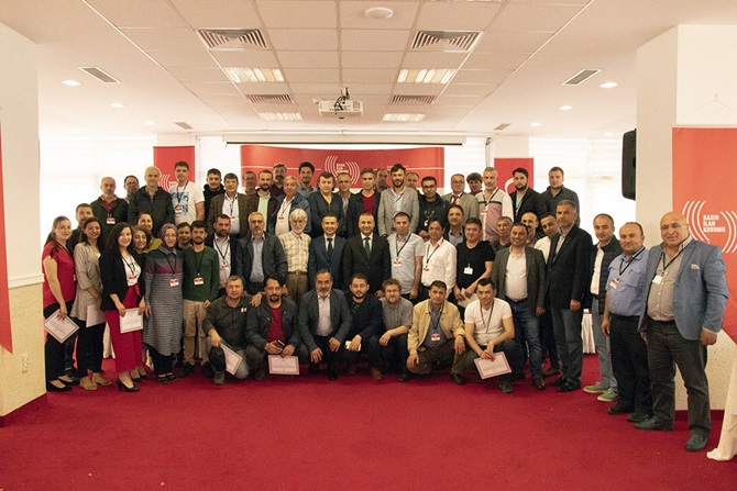İlçe Gazeteciler Seminer Gördü