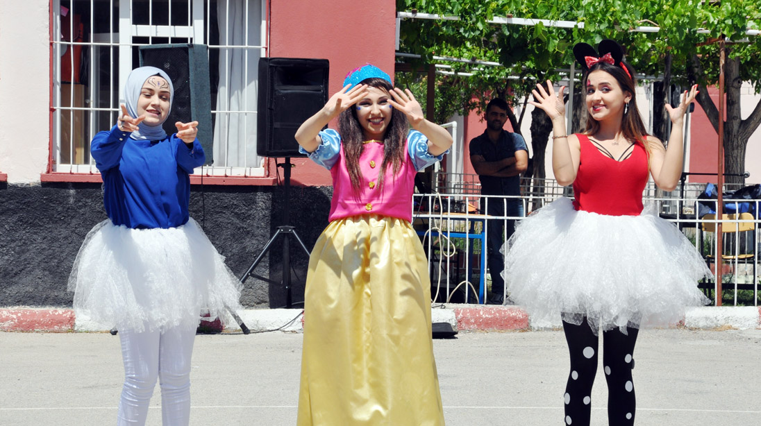 Özel Öğrencilere Özel İlgi