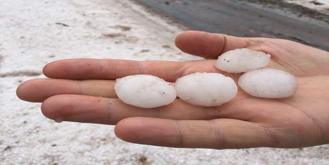 Ekili Arazileri Dolu Vurgu