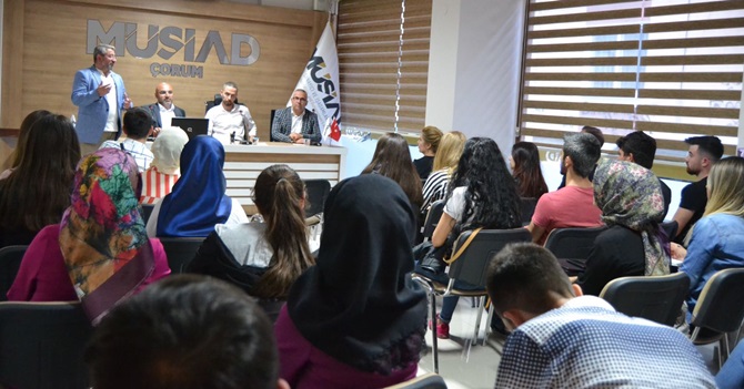 Öğrenciler Derslerini MÜSİAD’da Yaptı