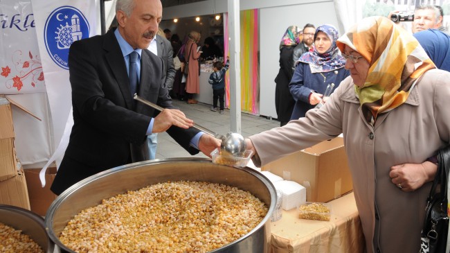 Belediye Hedik Dağıtacak