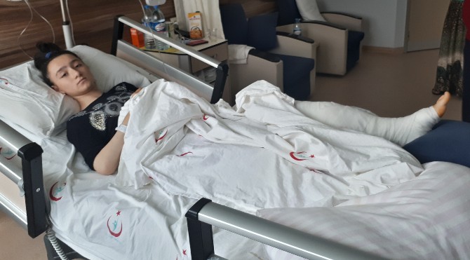 Yeliz’e İhmal mi Acı Çektiriyor?