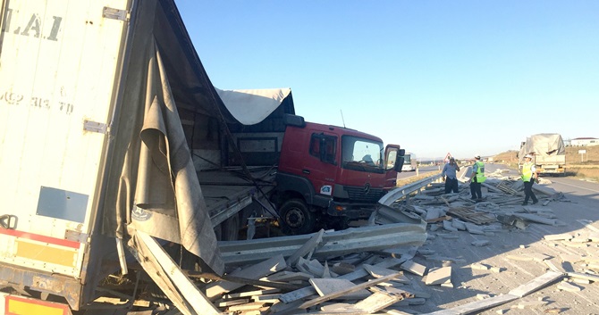 TIR Refüje Çıktı