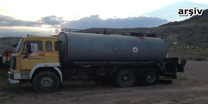 Yol Çalışması Yapan Araç Yandı