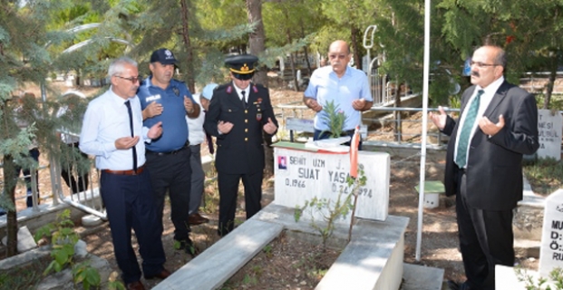 Şehit Kabirleri Ziyaret Edildi