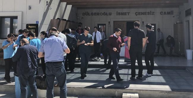 Özel Hastane Aşure İkramı Yaptı