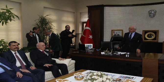 ’15 Temmuz Ders Alınacak Bir Hadisedir’