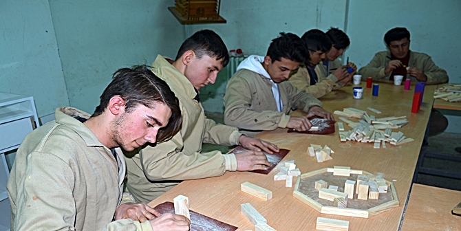 Ahşap Oyuncak Üretiyorlar