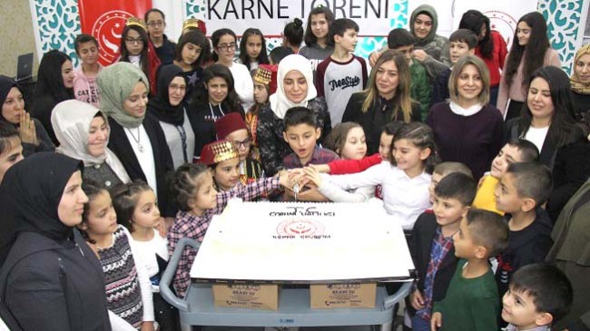 Protokol Eşlerinde Öğrencilere Moral