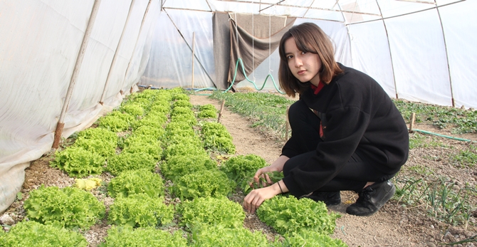 Öğrencilerin Toprakla Buluştuğu Okul
