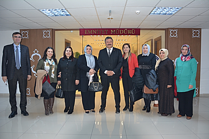 Kadın Muhtar Adaylarından Emniyete Ziyaret