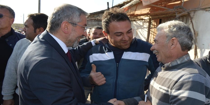 Aşgın, Hıdırlık Çevresindeki Esnafla Buluştu
