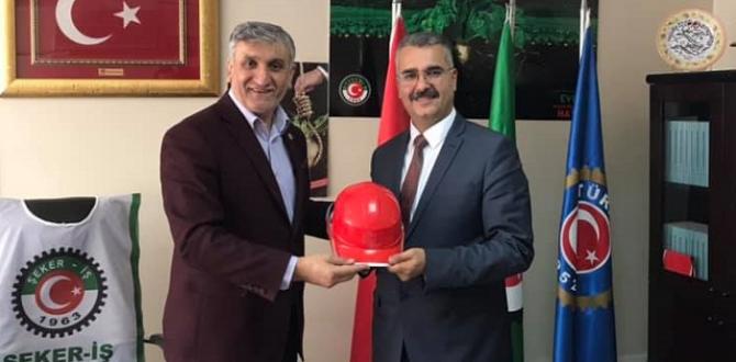 Ahlatcı, İşçinin 1 Mayıs’ını Kutladı