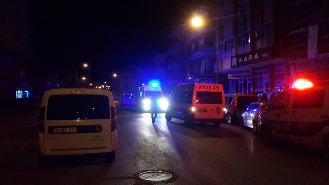 Lokalde Cinayet: 1 Ölü